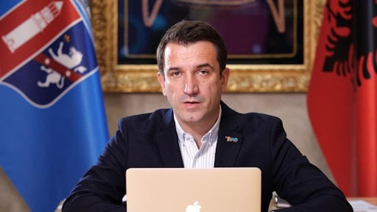 -800-0-1739975711xveliaj-878