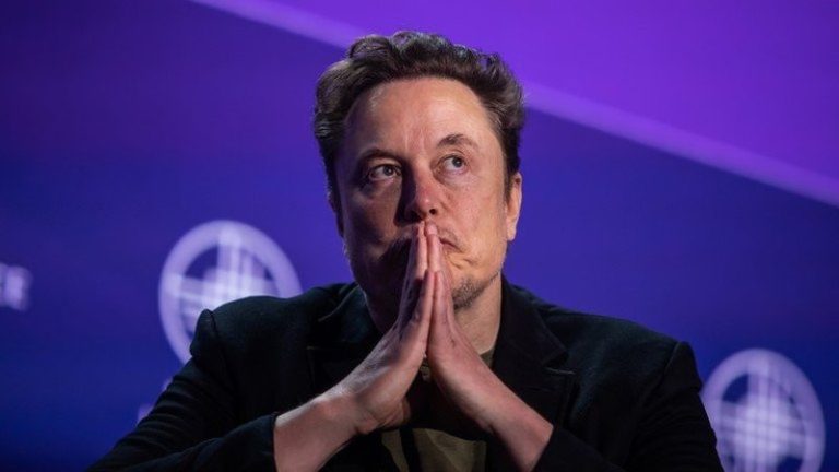 -800-0-1743501830xmusk-640
